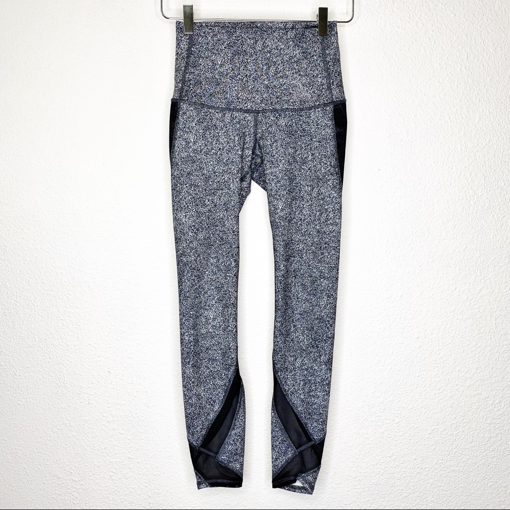 Lululemon 3/4 Speckled Mesh Leggings - Picture 1 of 6